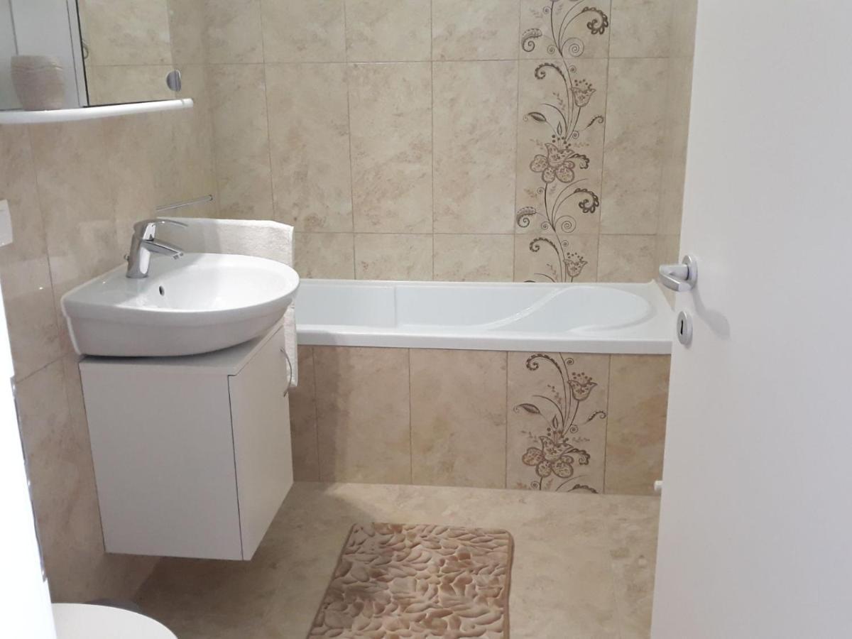 Apartament Avangarden Ema Verde บราชอฟ ภายนอก รูปภาพ